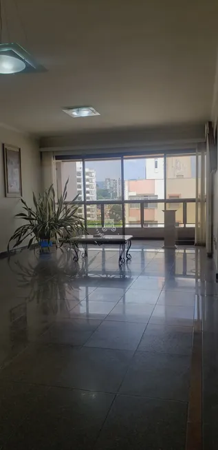 Foto 1 de Apartamento com 4 Quartos para alugar, 190m² em Centro, Jundiaí