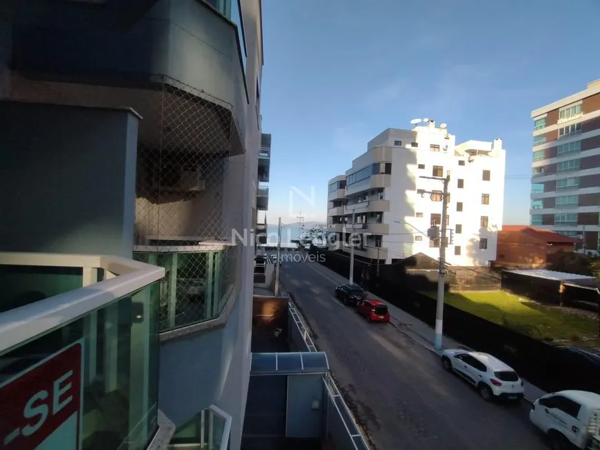 Foto 1 de Apartamento com 3 Quartos à venda, 83m² em Meia Praia, Itapema