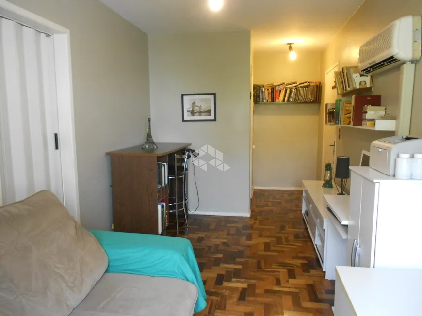 Foto 1 de Apartamento com 1 Quarto à venda, 43m² em Azenha, Porto Alegre