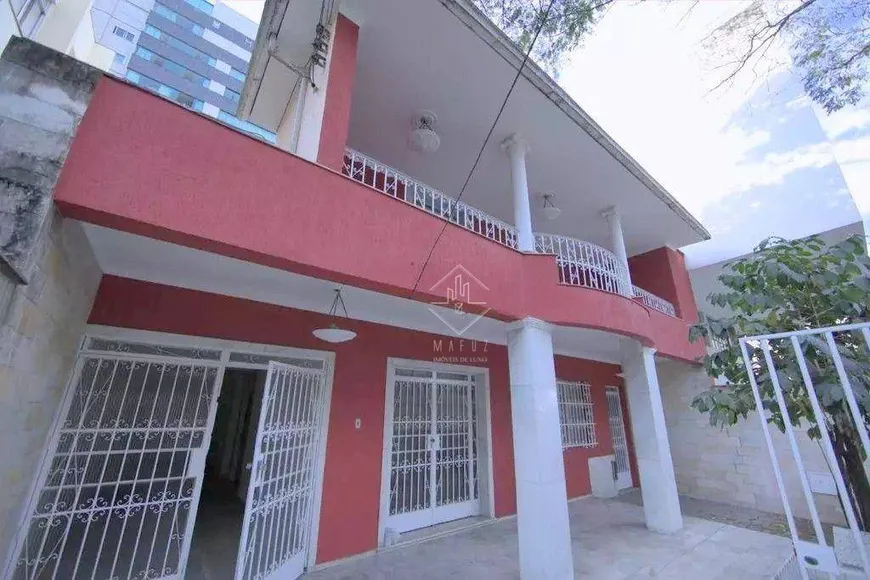 Foto 1 de Imóvel Comercial com 3 Quartos para alugar, 275m² em Funcionários, Belo Horizonte