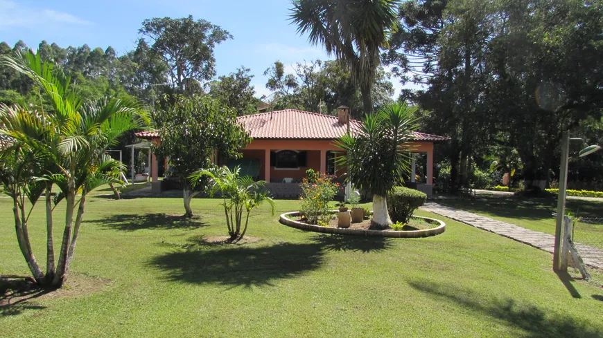 Foto 1 de Fazenda/Sítio com 3 Quartos à venda, 10000m² em Tenentes, Extrema