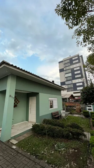 Foto 1 de Casa com 4 Quartos à venda, 190m² em Centro, Campo Bom