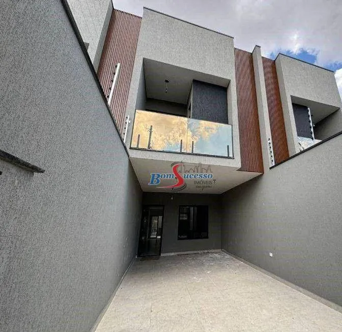 Foto 1 de Sobrado com 3 Quartos à venda, 125m² em Vila Invernada, São Paulo