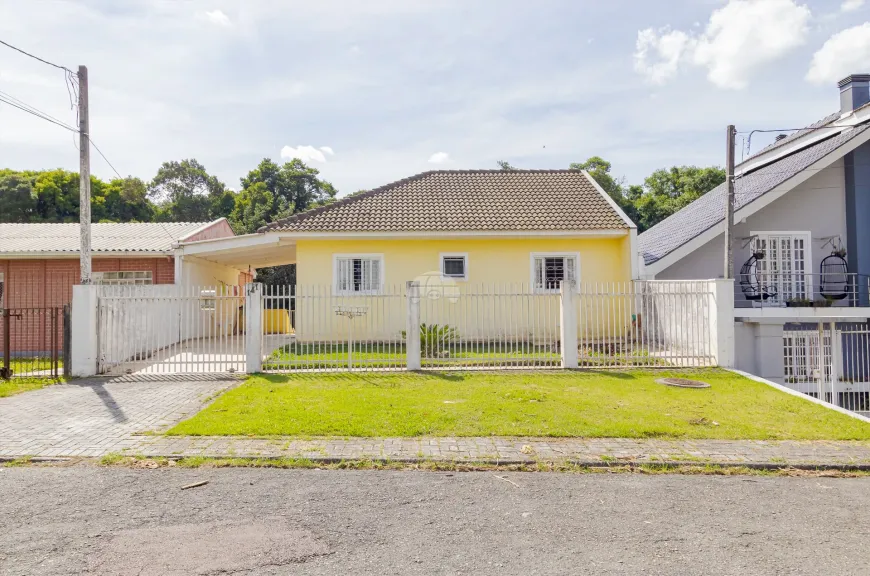 Foto 1 de Casa com 3 Quartos à venda, 140m² em São Lourenço, Curitiba