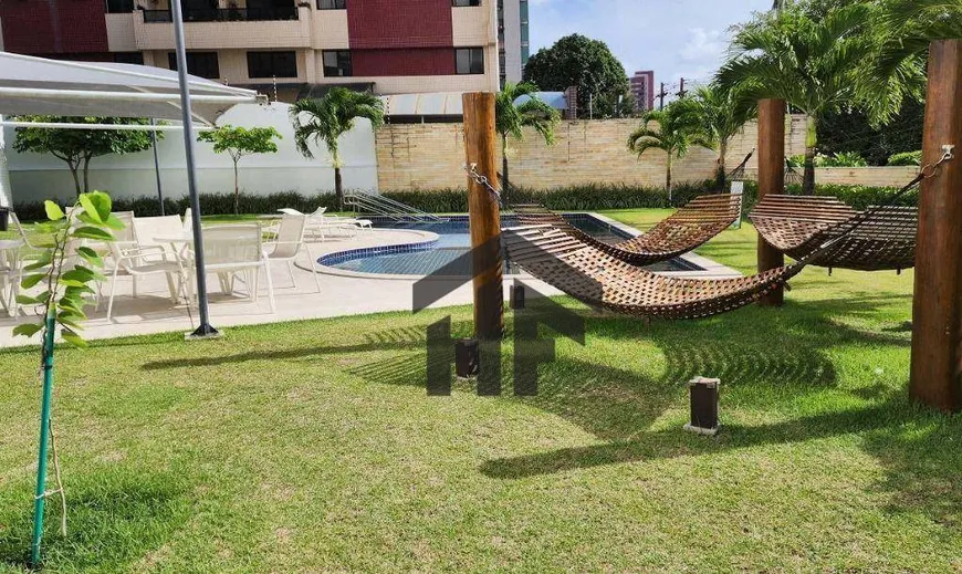 Foto 1 de Apartamento com 3 Quartos à venda, 87m² em Madalena, Recife