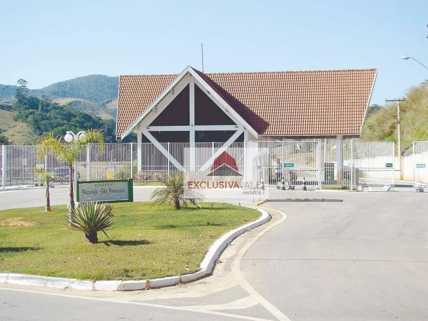 Foto 1 de Lote/Terreno à venda, 1270m² em Fazenda Sao Francisco, Jambeiro