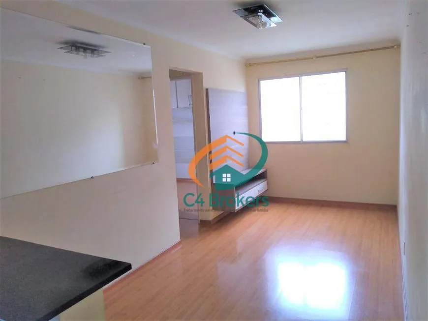 Foto 1 de Apartamento com 2 Quartos à venda, 45m² em Jardim Adriana, Guarulhos
