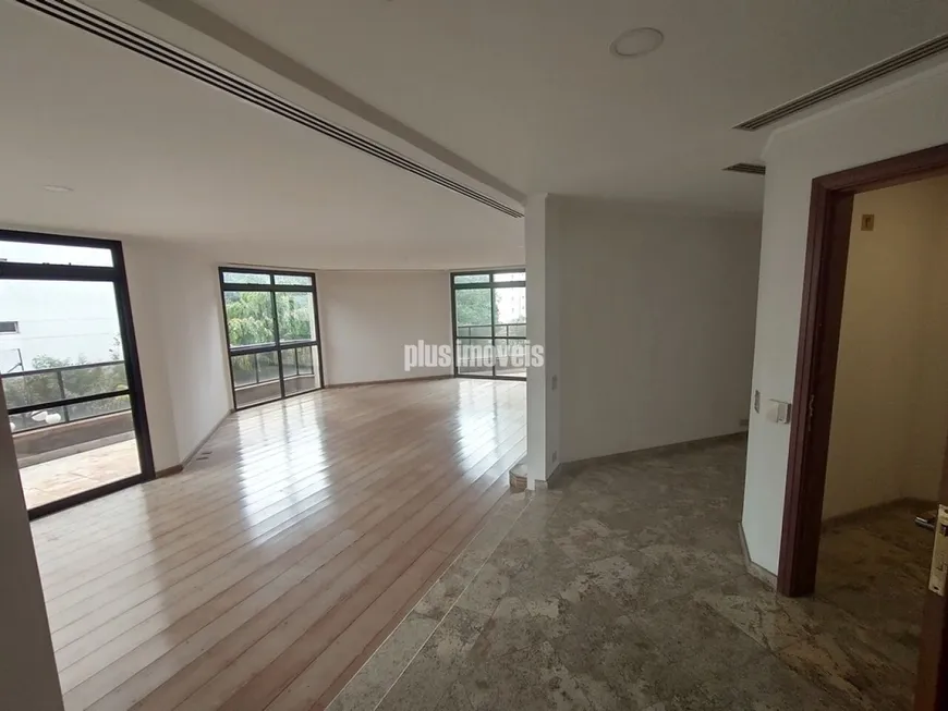 Foto 1 de Apartamento com 4 Quartos para alugar, 637m² em Morumbi, São Paulo