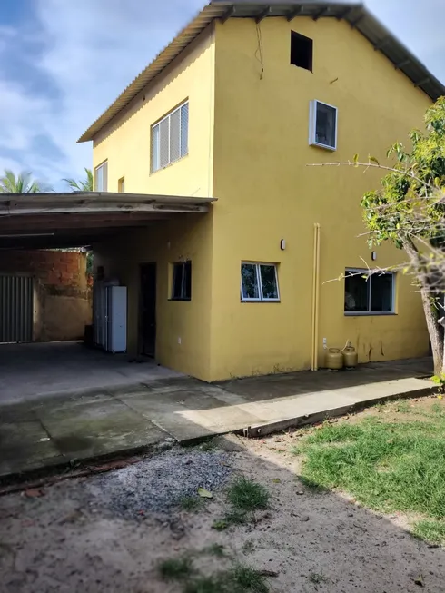 Foto 1 de Casa com 3 Quartos à venda, 245m² em Nova Almeida Centro, Serra