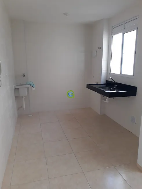 Foto 1 de Apartamento com 2 Quartos à venda, 44m² em Aririu, Palhoça