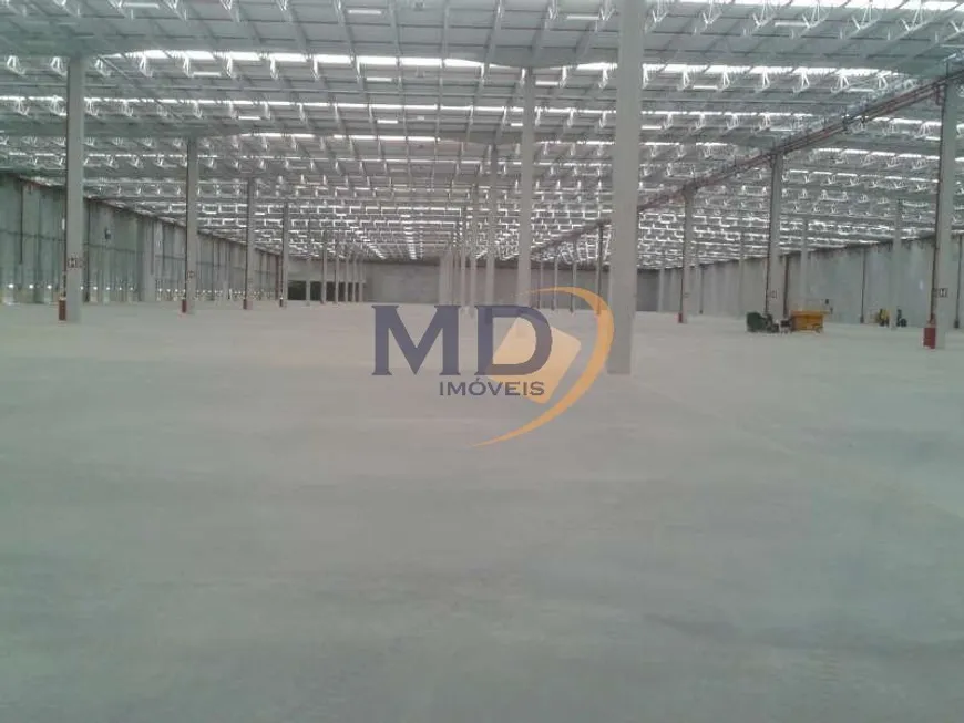 Foto 1 de Galpão/Depósito/Armazém para alugar, 8831m² em Centro Industrial, Arujá