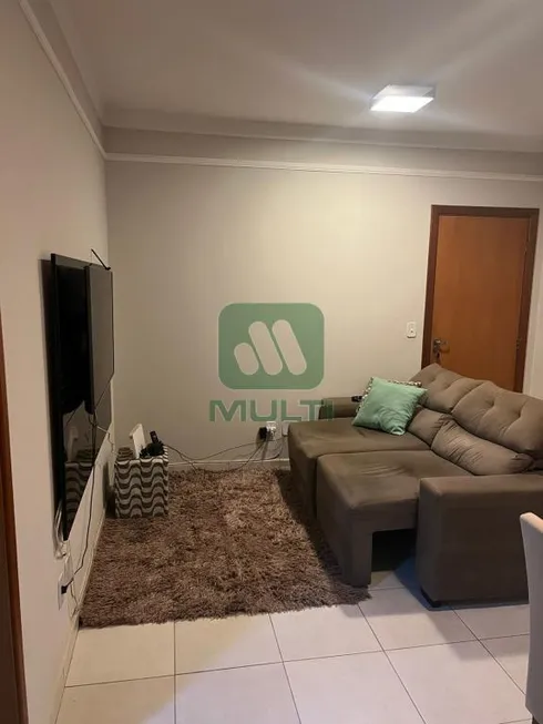 Foto 1 de Apartamento com 2 Quartos à venda, 55m² em Roosevelt, Uberlândia