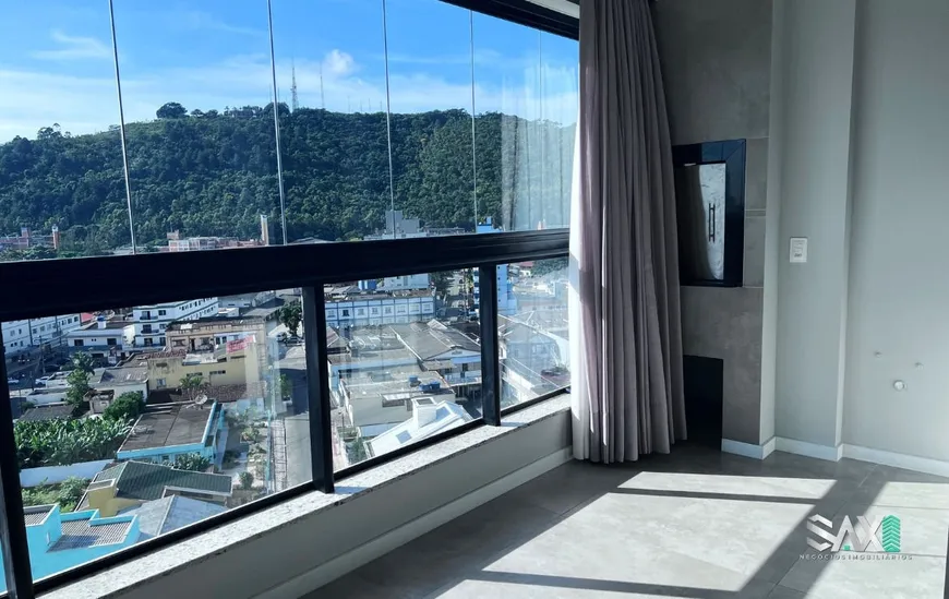 Foto 1 de Apartamento com 2 Quartos à venda, 83m² em Vila Operaria, Itajaí