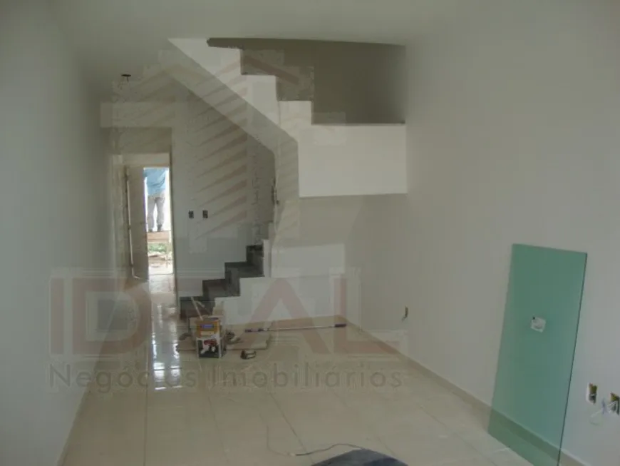 Foto 1 de Casa com 2 Quartos à venda, 72m² em Parque Tropical, Campos dos Goytacazes