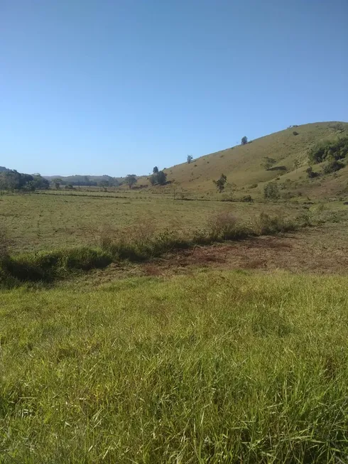 Foto 1 de Fazenda/Sítio à venda, 919600m² em Niteroi, Atilio Vivacqua