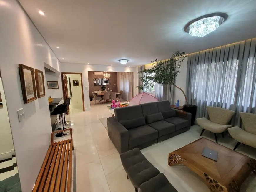 Foto 1 de Apartamento com 4 Quartos à venda, 158m² em Jardim Paulista, São Paulo