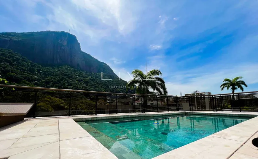 Foto 1 de Cobertura com 6 Quartos à venda, 1000m² em Lagoa, Rio de Janeiro