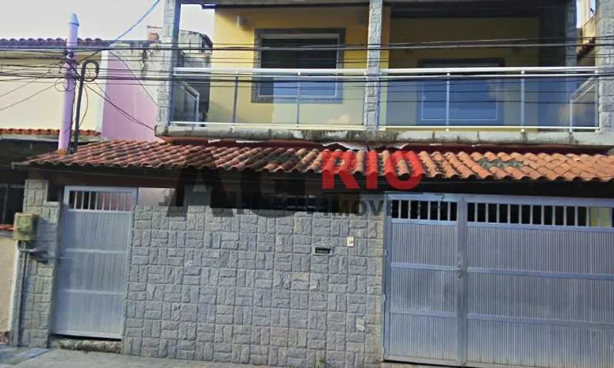Foto 1 de Casa de Condomínio com 2 Quartos à venda, 81m² em Realengo, Rio de Janeiro