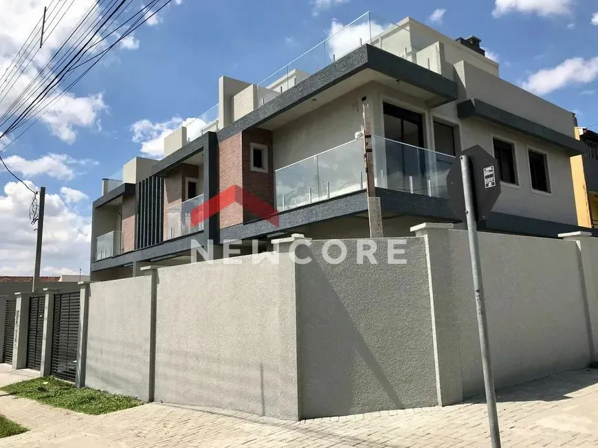Foto 1 de Sobrado com 3 Quartos à venda, 160m² em Campo Comprido, Curitiba