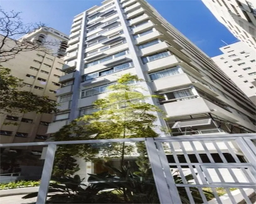 Foto 1 de Apartamento com 3 Quartos à venda, 164m² em Higienópolis, São Paulo