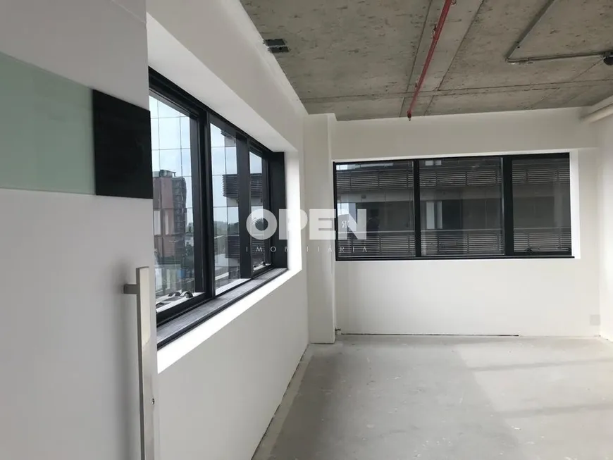 Foto 1 de Ponto Comercial para alugar, 28m² em Centro, Canoas