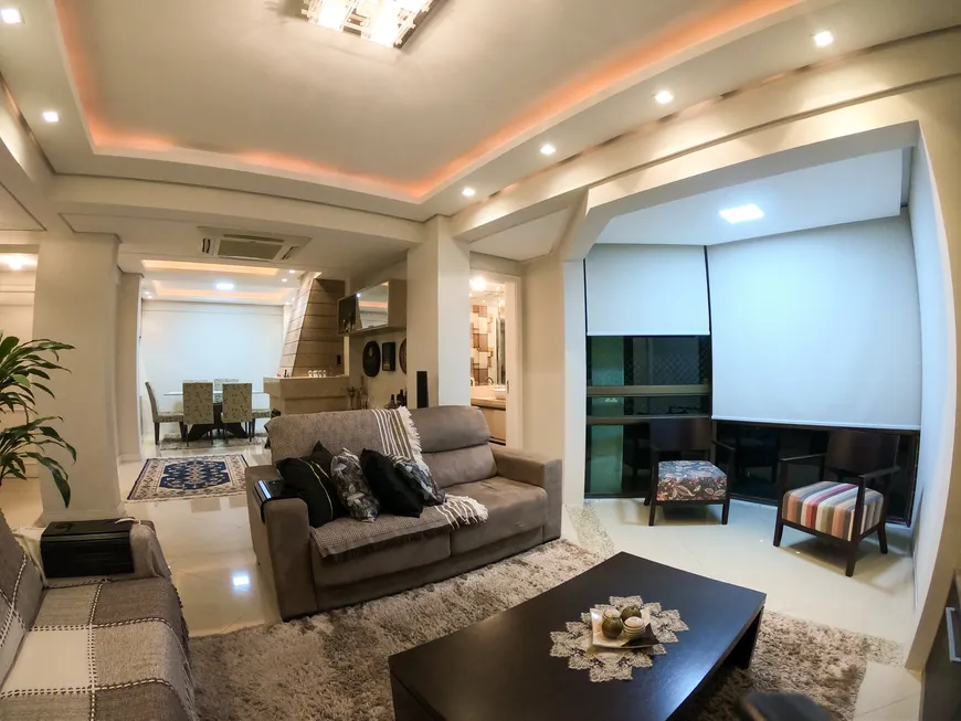 Foto 1 de Apartamento com 3 Quartos à venda, 142m² em Centro, Canoas