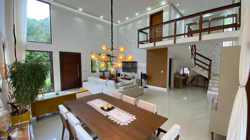 Foto 1 de Casa de Condomínio com 4 Quartos à venda, 370m² em Praia do Forte, Mata de São João