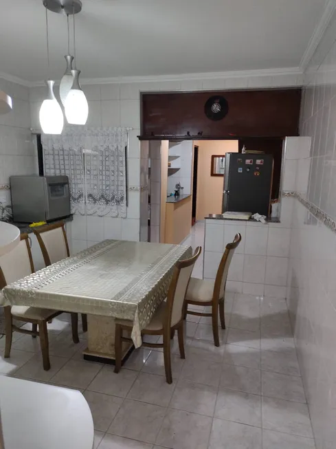 Foto 1 de Casa com 3 Quartos à venda, 186m² em Jardim D'abril, Osasco