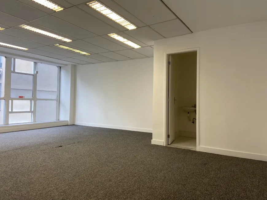 Foto 1 de Sala Comercial para venda ou aluguel, 50m² em Botafogo, Rio de Janeiro