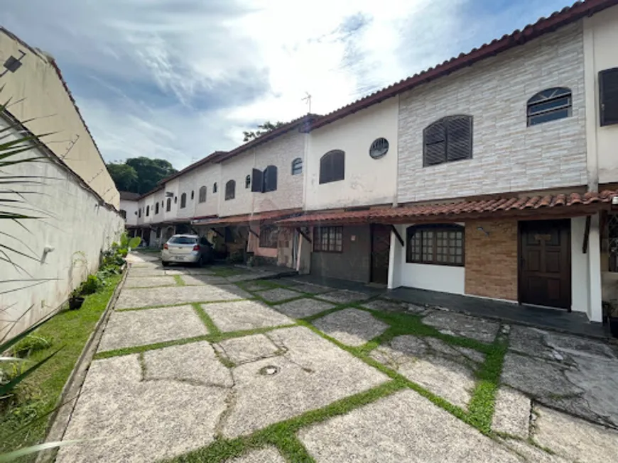 Foto 1 de Casa de Condomínio com 2 Quartos à venda, 86m² em Martim de Sa, Caraguatatuba