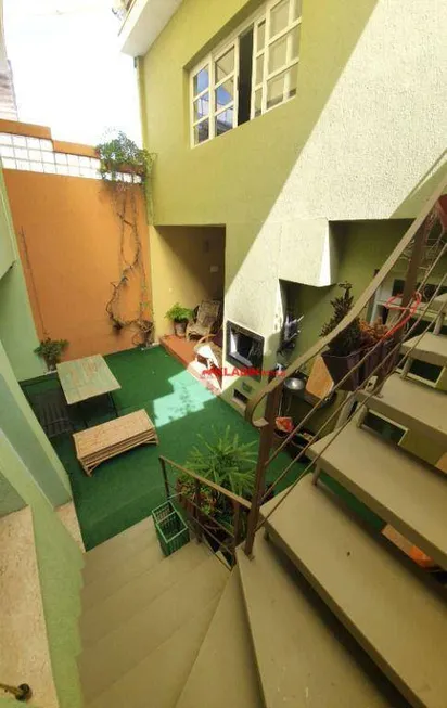Foto 1 de Sobrado com 3 Quartos à venda, 320m² em Aclimação, São Paulo