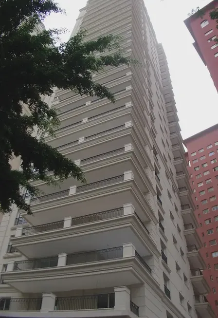 Foto 1 de Apartamento com 4 Quartos à venda, 650m² em Itaim Bibi, São Paulo