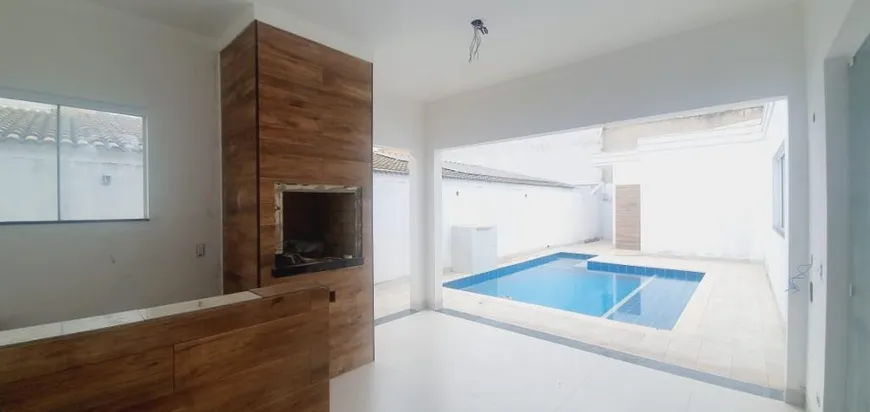 Foto 1 de Casa de Condomínio com 3 Quartos à venda, 220m² em Parque Residencial Damha II, Presidente Prudente