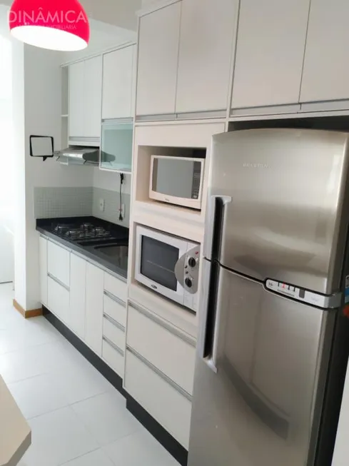 Foto 1 de Apartamento com 3 Quartos para alugar, 76m² em Velha, Blumenau