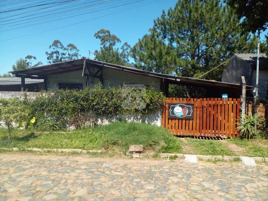 Foto 1 de Casa com 2 Quartos à venda, 300m² em Jardim Fiúza, Viamão