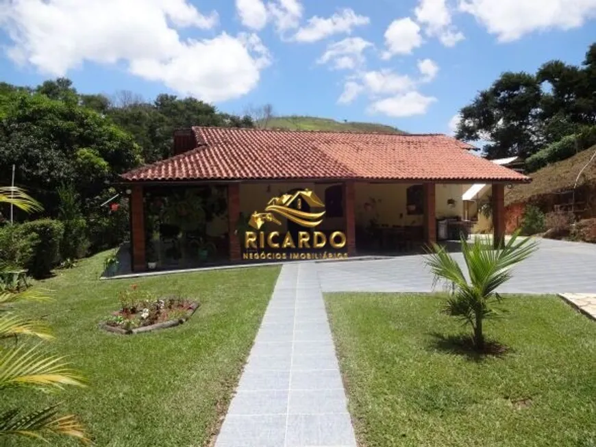 Foto 1 de Fazenda/Sítio com 4 Quartos à venda, 8000m² em Centro, Mendes