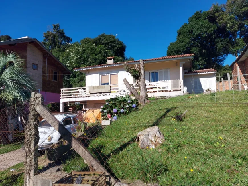 Foto 1 de Casa com 3 Quartos à venda, 132m² em Vila do Cedro, Canela