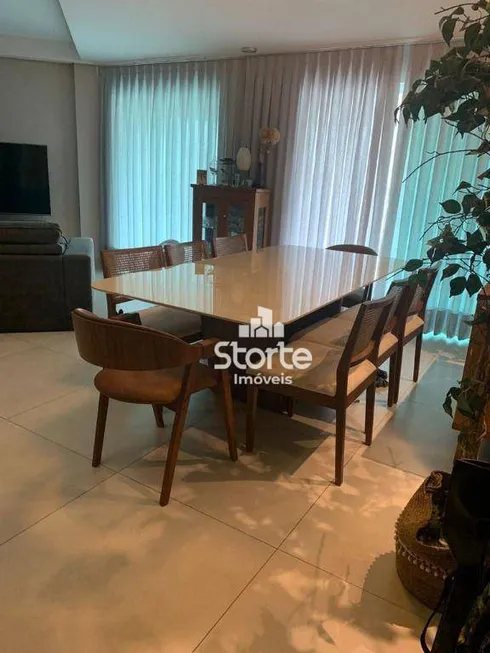 Foto 1 de Apartamento com 4 Quartos à venda, 156m² em Santa Maria, Uberlândia