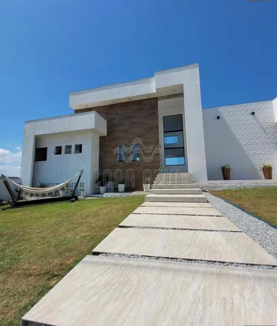 Foto 1 de Casa com 3 Quartos à venda, 255m² em Araruama, Araruama