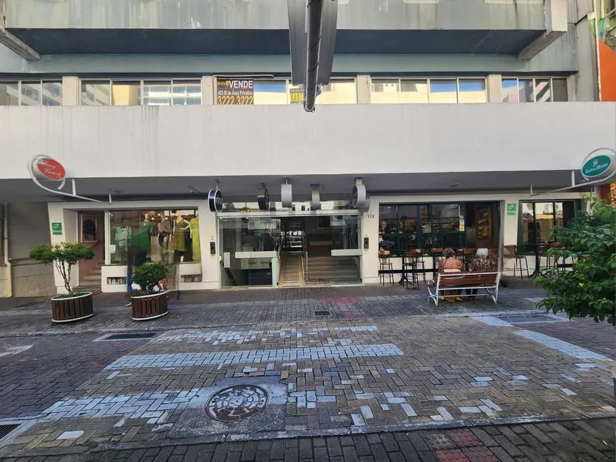 Foto 1 de Sala Comercial para alugar, 61m² em Centro, Florianópolis