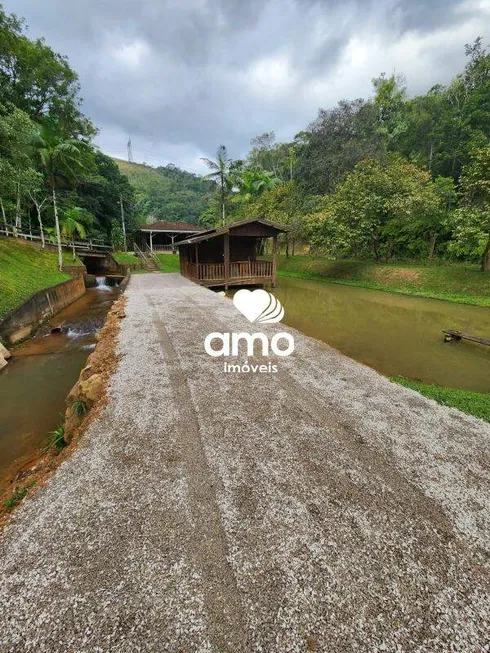 Foto 1 de Fazenda/Sítio à venda, 20000m² em Limeira Baixa, Brusque