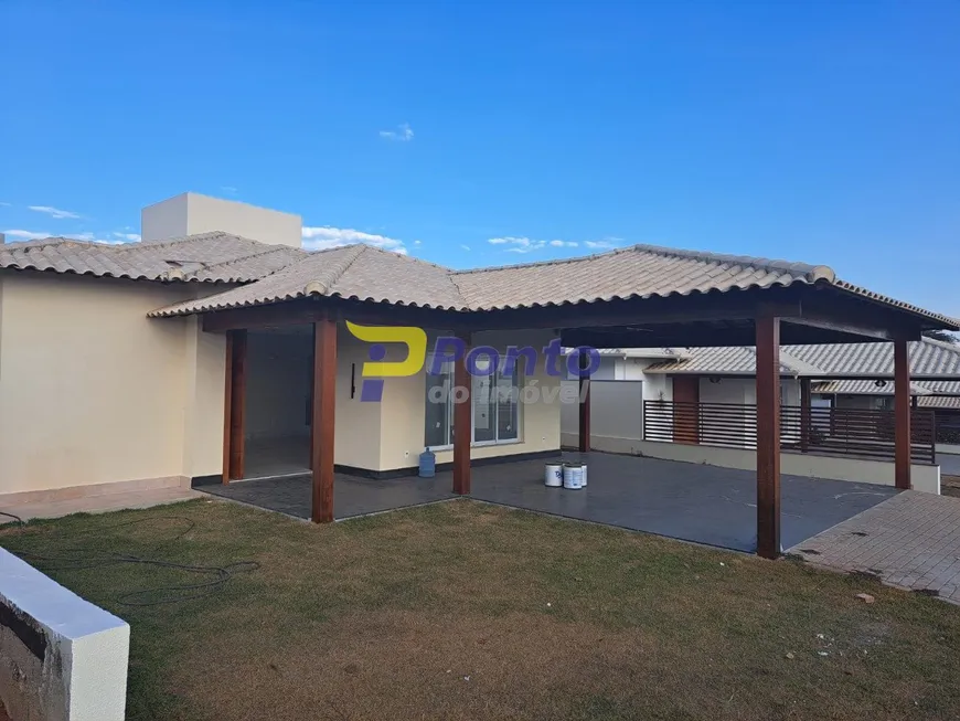 Foto 1 de Casa de Condomínio com 4 Quartos à venda, 220m² em Varzea, Lagoa Santa