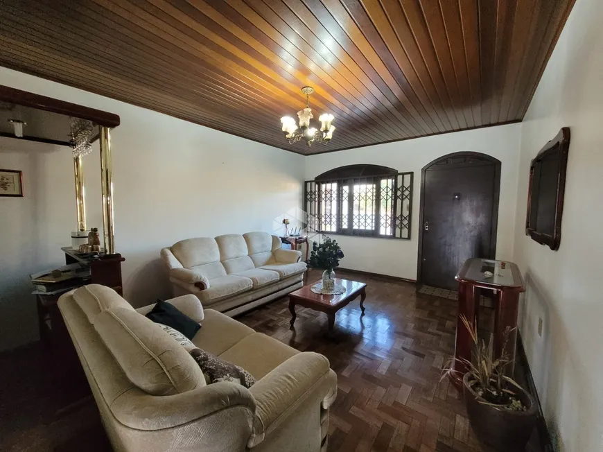 Foto 1 de Casa com 3 Quartos à venda, 180m² em Mathias Velho, Canoas