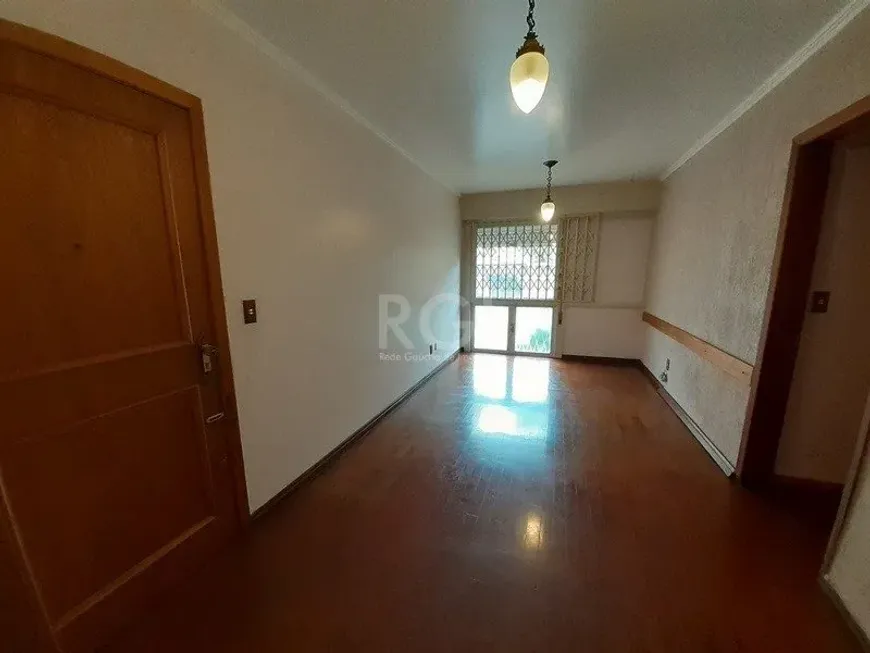 Foto 1 de Apartamento com 3 Quartos à venda, 85m² em Menino Deus, Porto Alegre