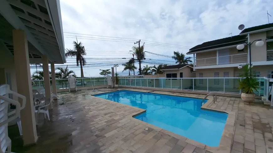 Foto 1 de Casa de Condomínio com 3 Quartos à venda, 118m² em Praia Das Palmeiras, Caraguatatuba