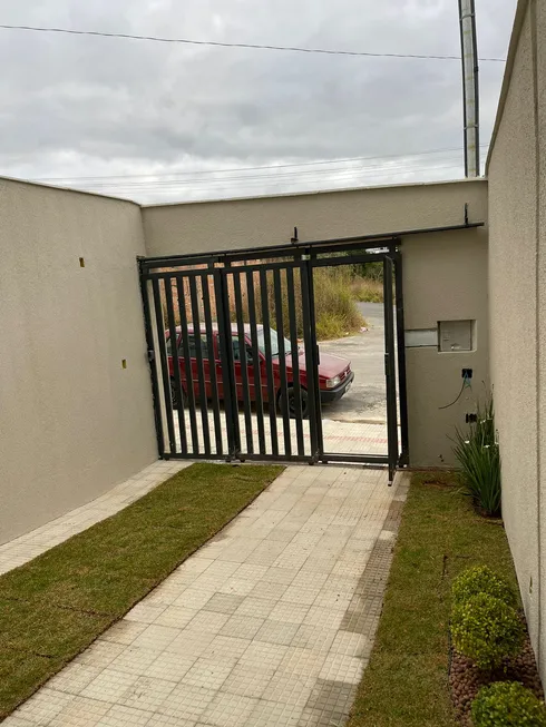 Foto 1 de Casa com 2 Quartos à venda, 65m² em Novo Centro, Santa Luzia