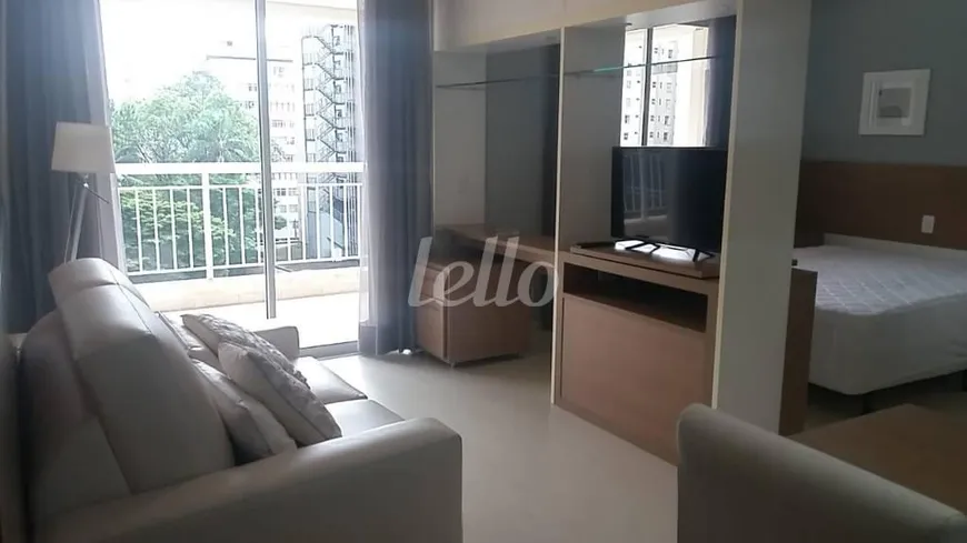 Foto 1 de Apartamento com 1 Quarto para alugar, 50m² em Jardins, São Paulo