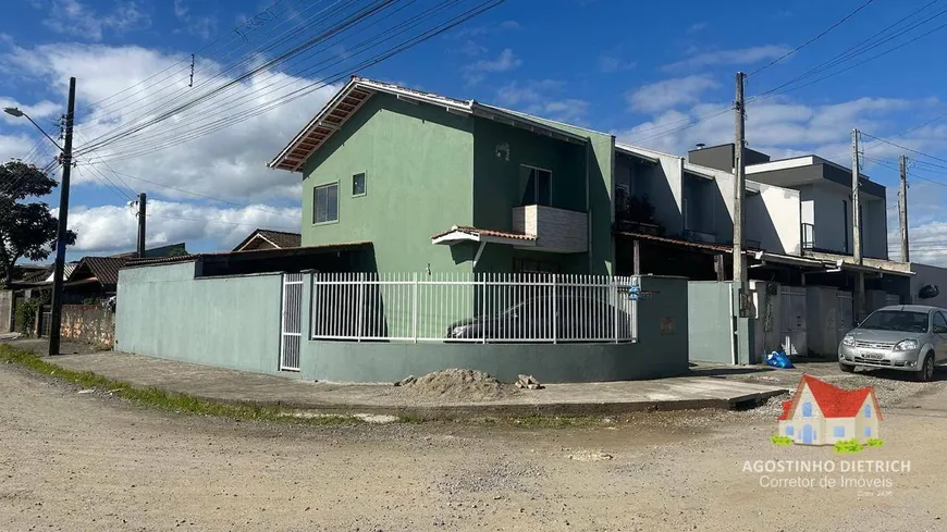 Foto 1 de Casa de Condomínio com 2 Quartos à venda, 60m² em Jardim Iririú, Joinville