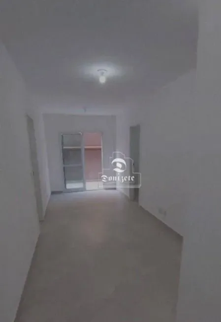 Foto 1 de Apartamento com 2 Quartos à venda, 50m² em Jardim Cristiane, Santo André