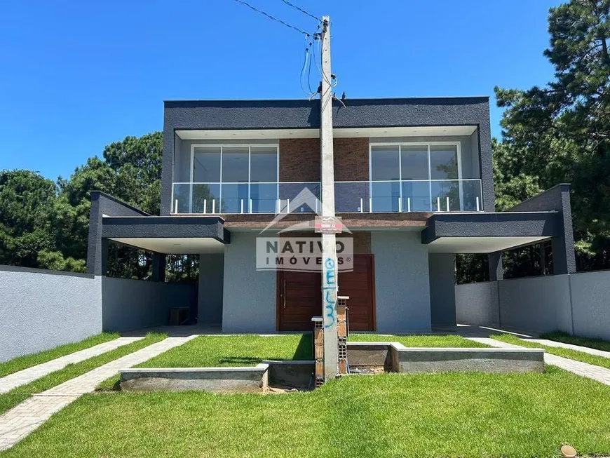 Foto 1 de Sobrado com 3 Quartos à venda, 149m² em São João do Rio Vermelho, Florianópolis